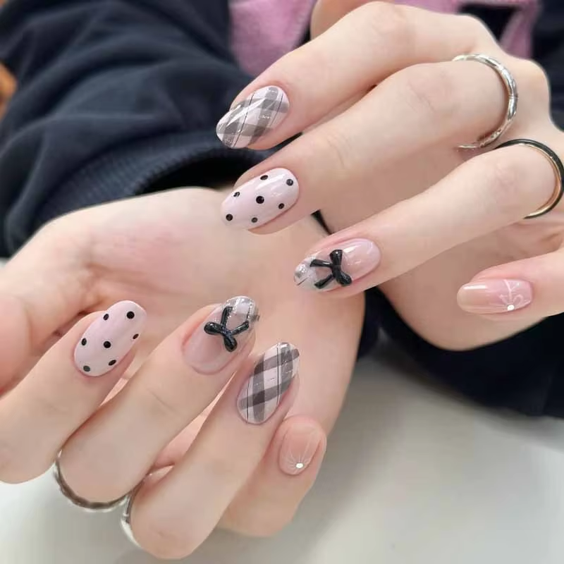 Nail Art Wedding - 24 Pezzi Unghie Finte Press-On Stile
