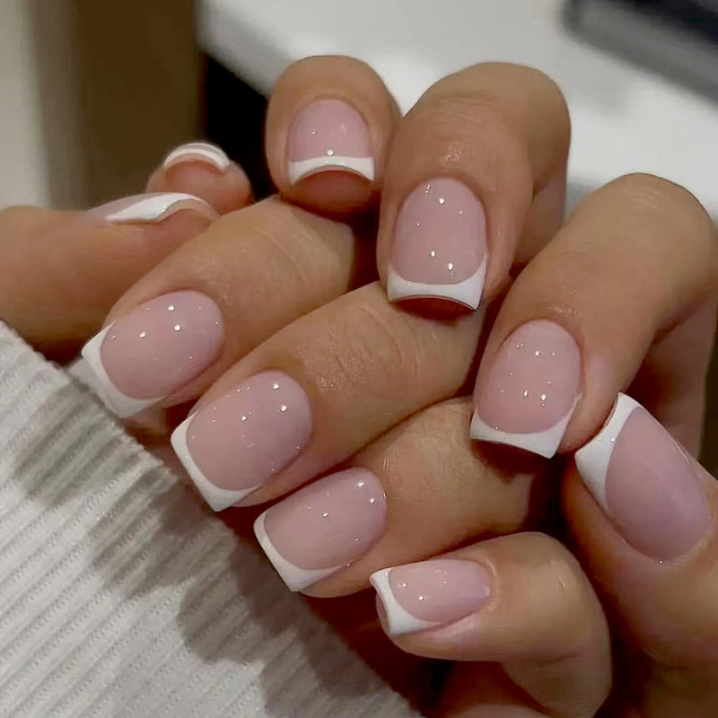 Nail Art Wedding - Unghie Finte Quadrate Corte Press-on Nude