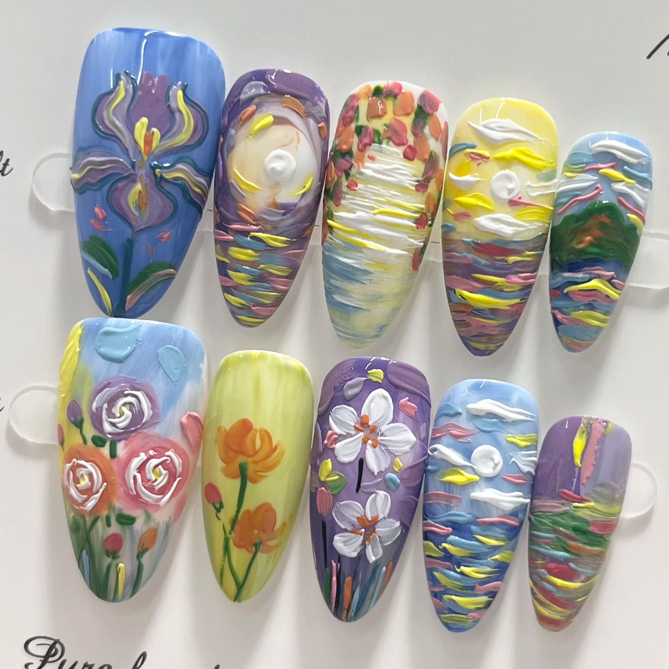 Nail Art Van Gogh - Unghie Finte a Forma di Mandorla