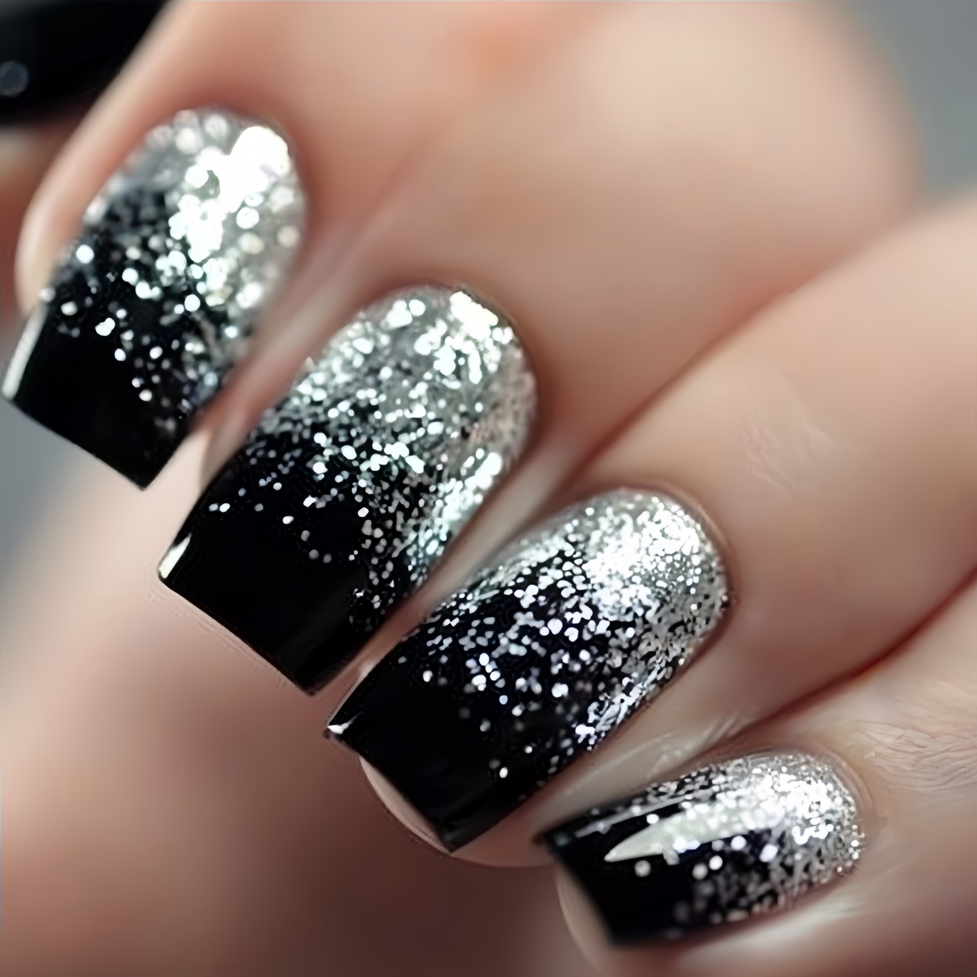 Press On Nail Set - Unghie finte corte medie Sfumatura marrone
