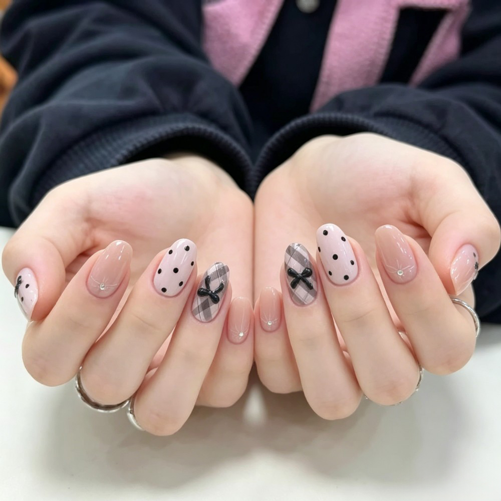 24 Pezzi Unghie Finte Press-On - Nail Art Wedding recensione e prezzo