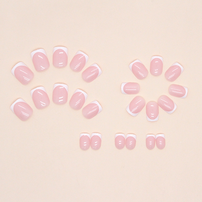 Unghie Finte Quadrate Corte Pr - Nail Art Wedding recensione e prezzo