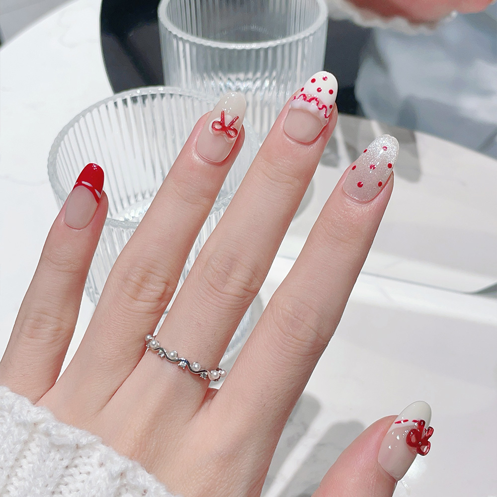 Kit di 10 Unghie Finte Ovali C - Nail Art Oval recensione e prezzo