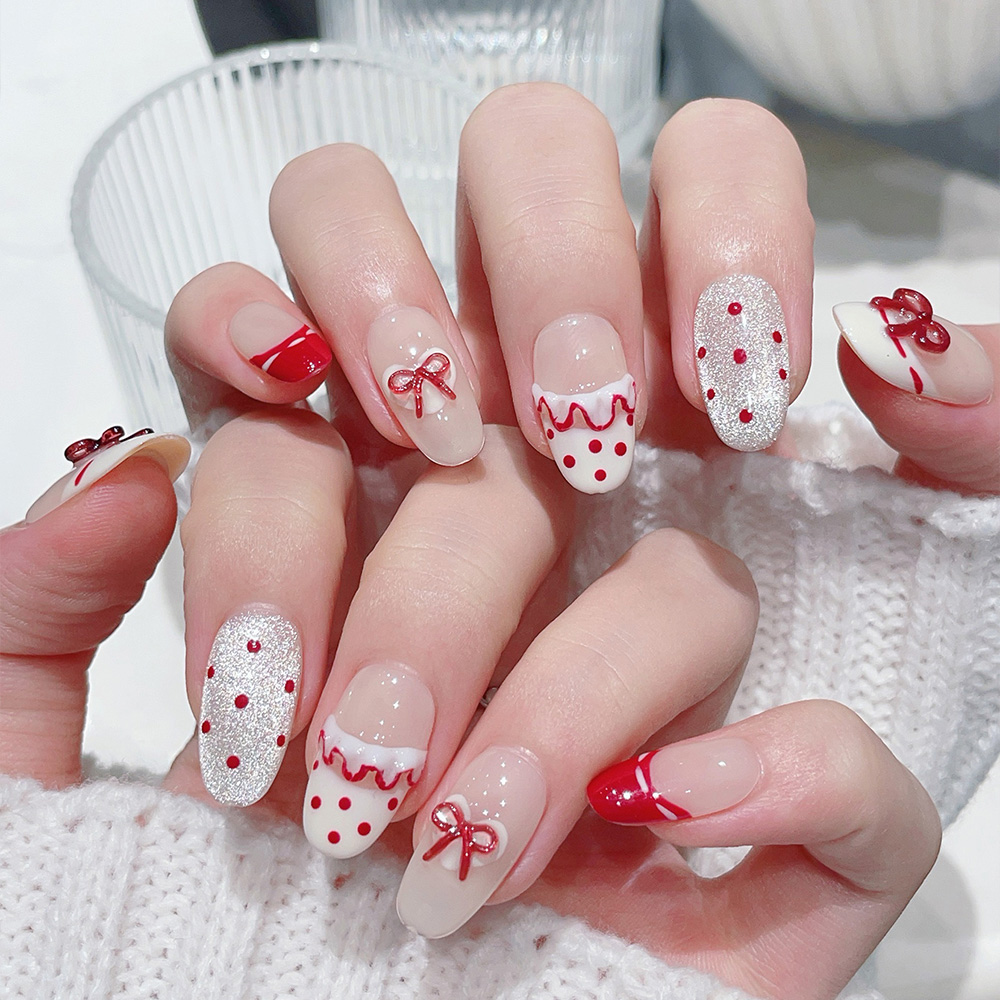 Kit di 10 Unghie Finte Ovali C - Nail Art Oval recensione e prezzo
