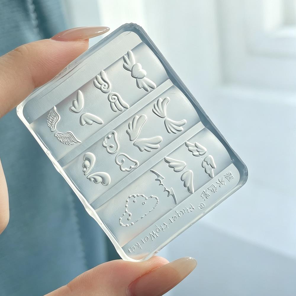 Stampo in Silicone 3D per Nail - Nail Art Elegant recensione e prezzo