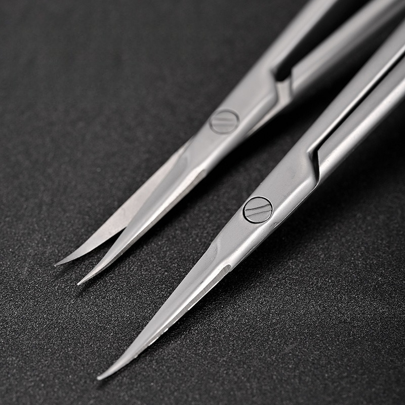 Forbici per Cuticole in Acciai - Nail Extension Form recensione e prezzo