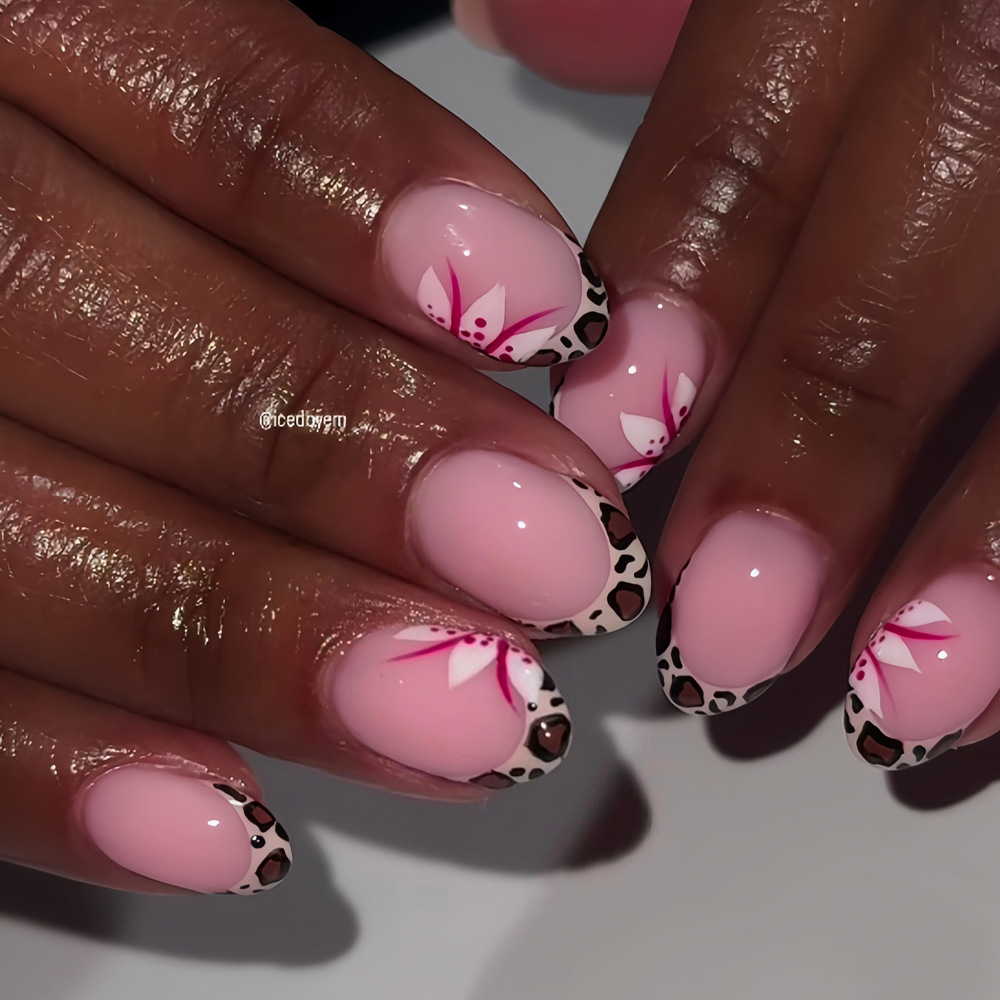 Unghie finte corte e lunghe pe - Press On Nail Set recensione e prezzo
