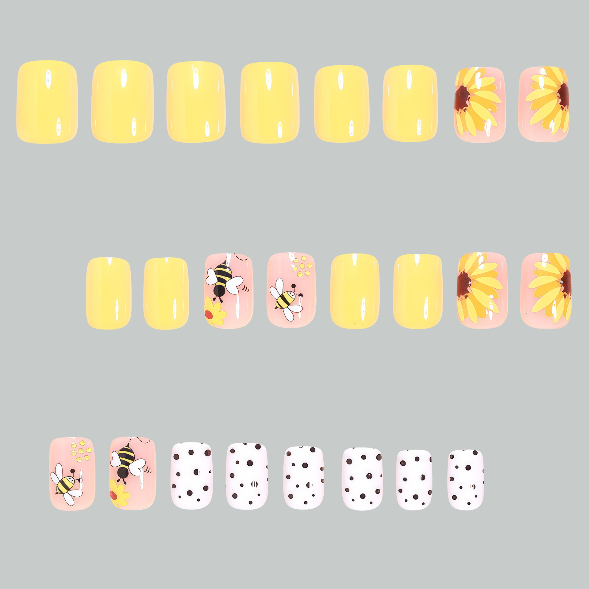 Unghie finte corte quadrate pe - Press On Nail Set recensione e prezzo