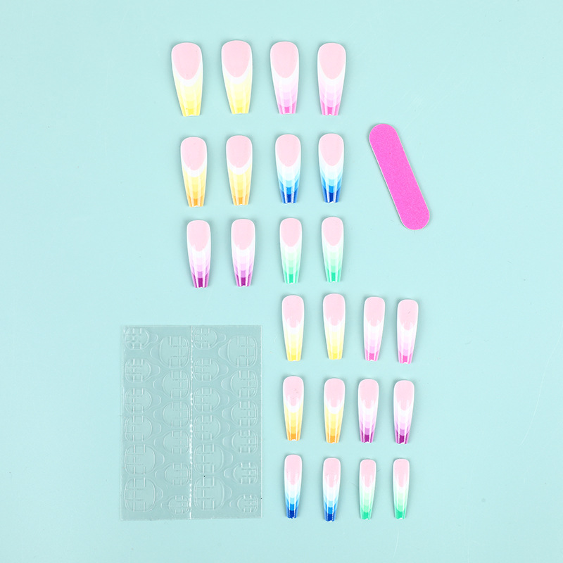 Unghie finte corte e medie per - Press On Nail Set recensione e prezzo