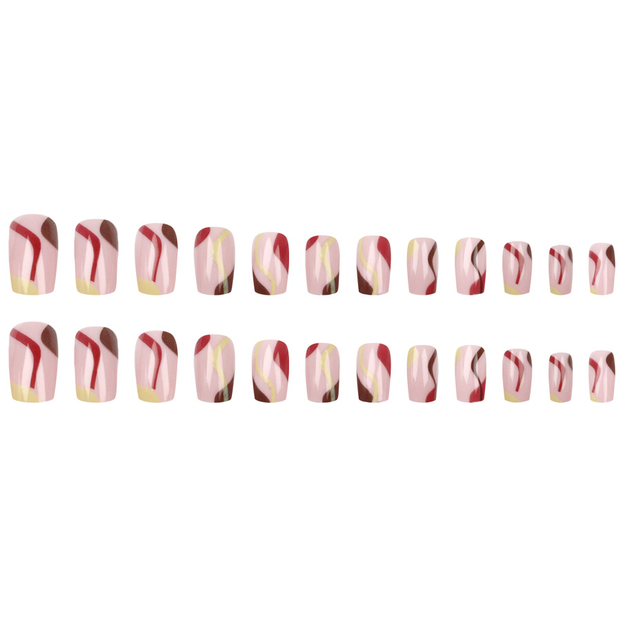 Unghie finte corte e medie per - Press On Nail Set recensione e prezzo