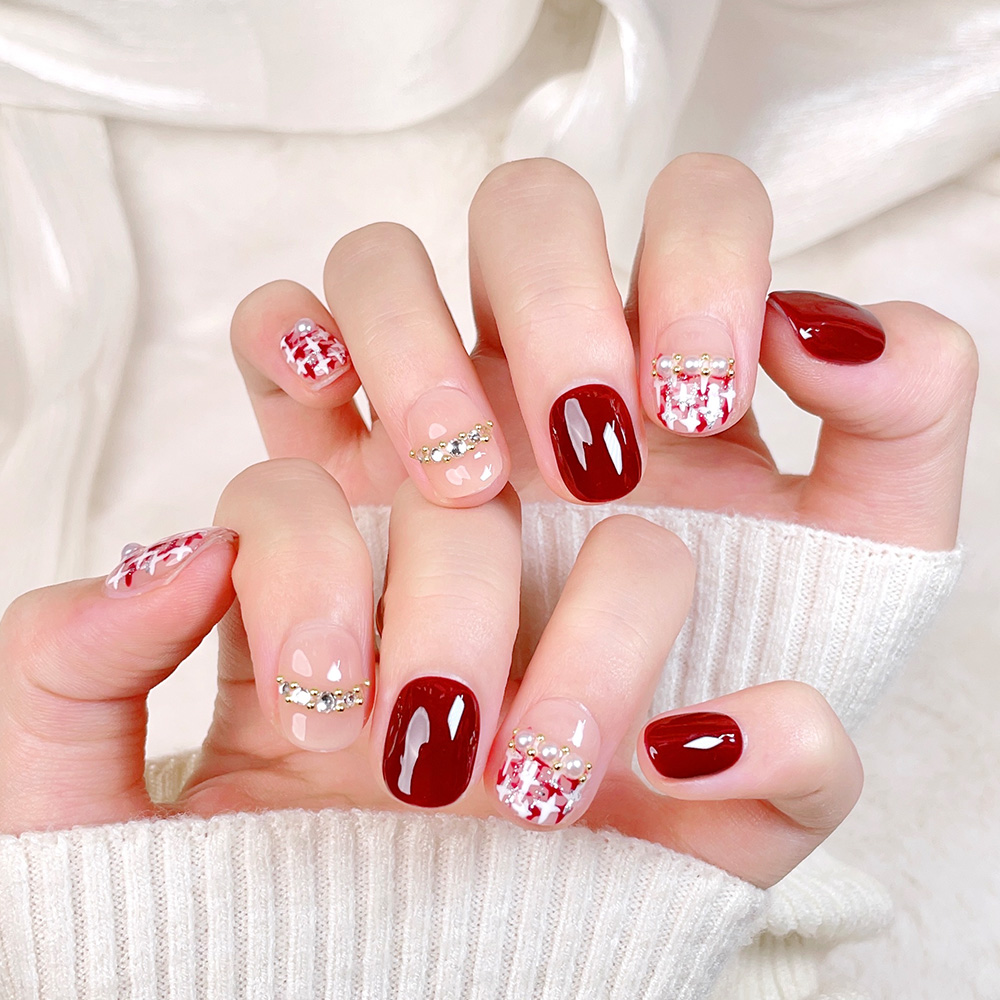 Kit di 10 Unghie Finte Corte Q - Nail Art Elegant recensione e prezzo